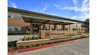 The Menninger Clinic - Photo 2