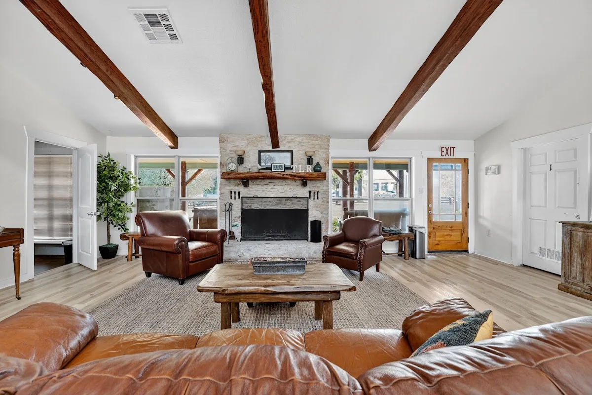 The Last Resort Recovery Center - Photo 4