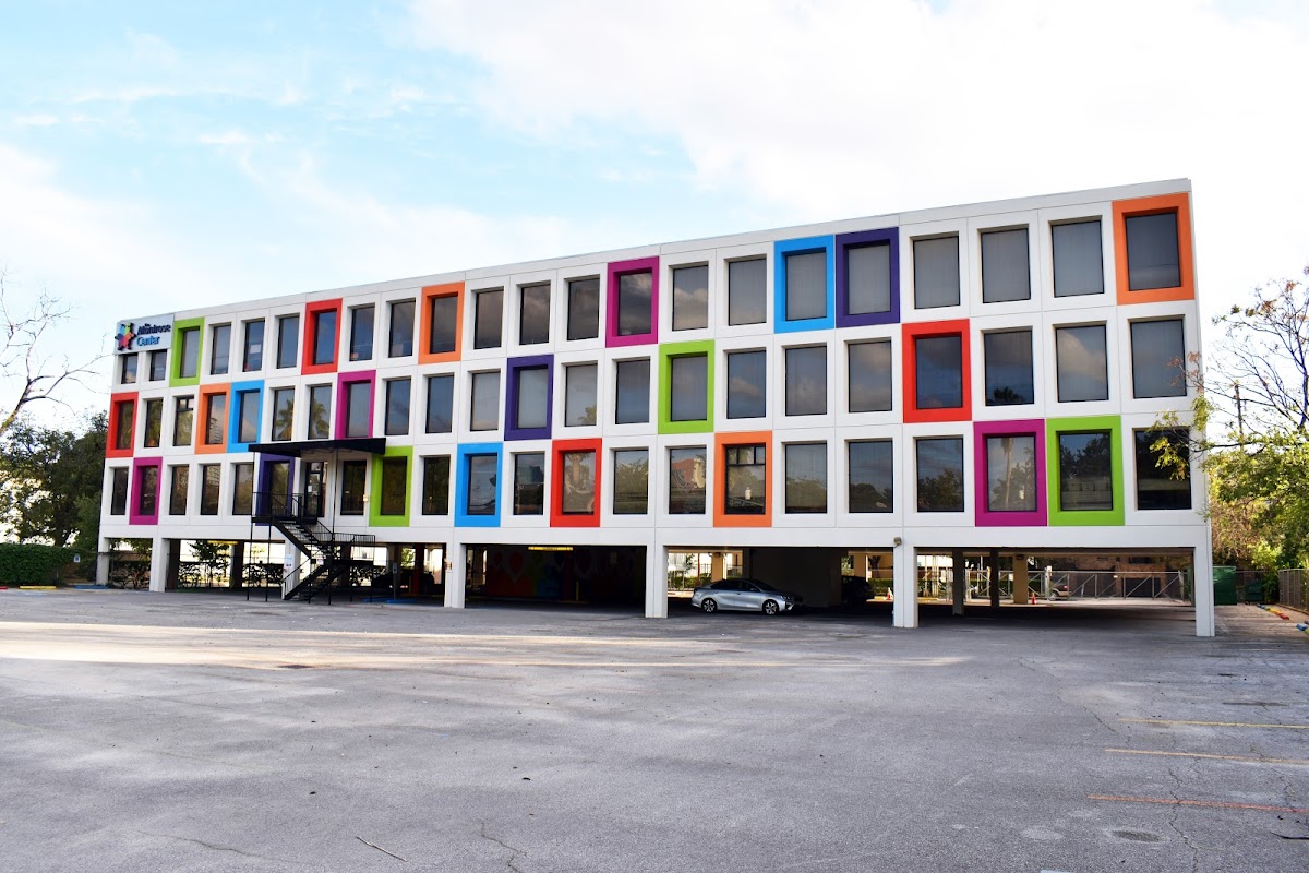 The Montrose Center - Ảnh 6