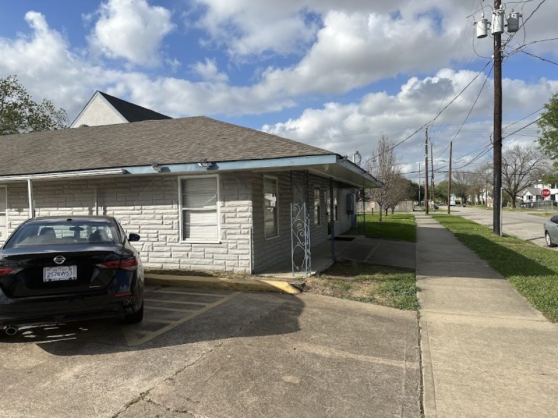 AAMA Prevention & Counseling Offices - Photo 6