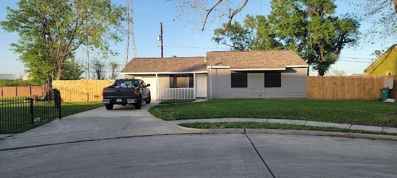 Resilient Sober Living - Photo 3