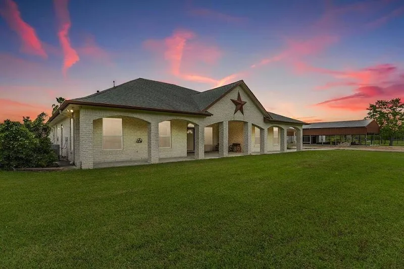 Houston Women's Rehab - Photo 1