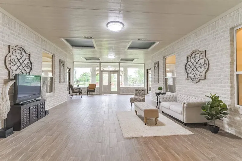 Houston Women's Rehab - Photo 4