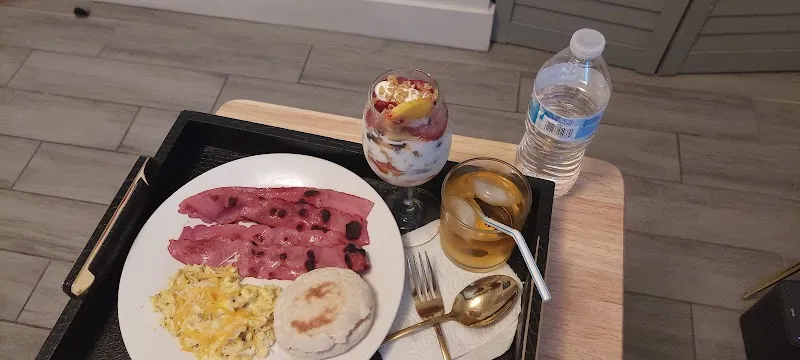 Miami Recovery House - Photo 2