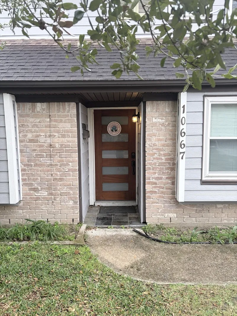 Esteemable Acts Sober Living - Photo 1