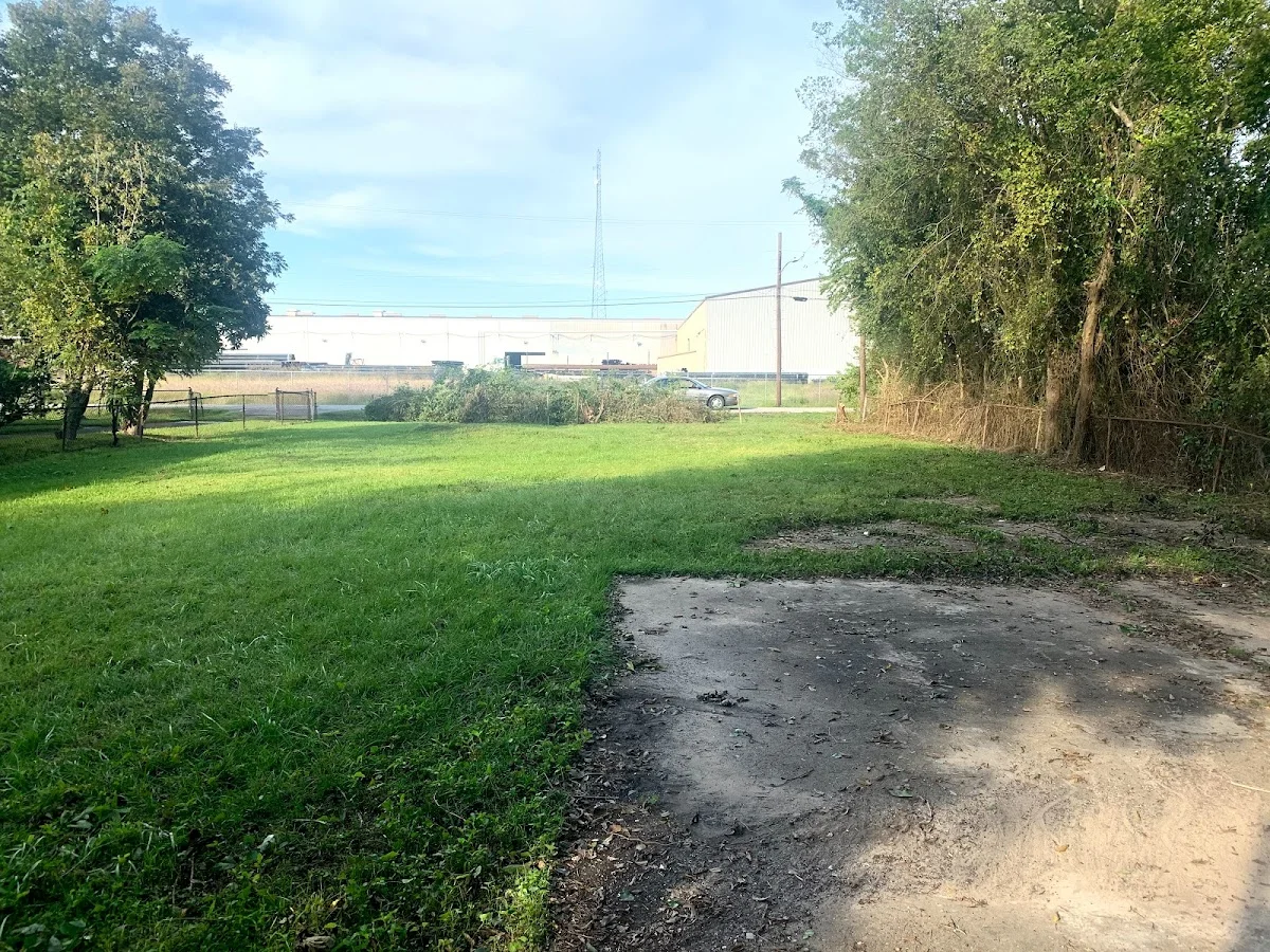 Ivy'S Transitional Housing for God's People - Photo 2