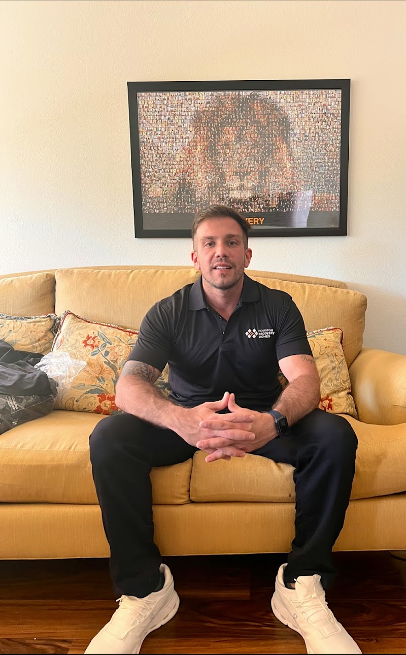 Houston Recovery Homes - Photo 6