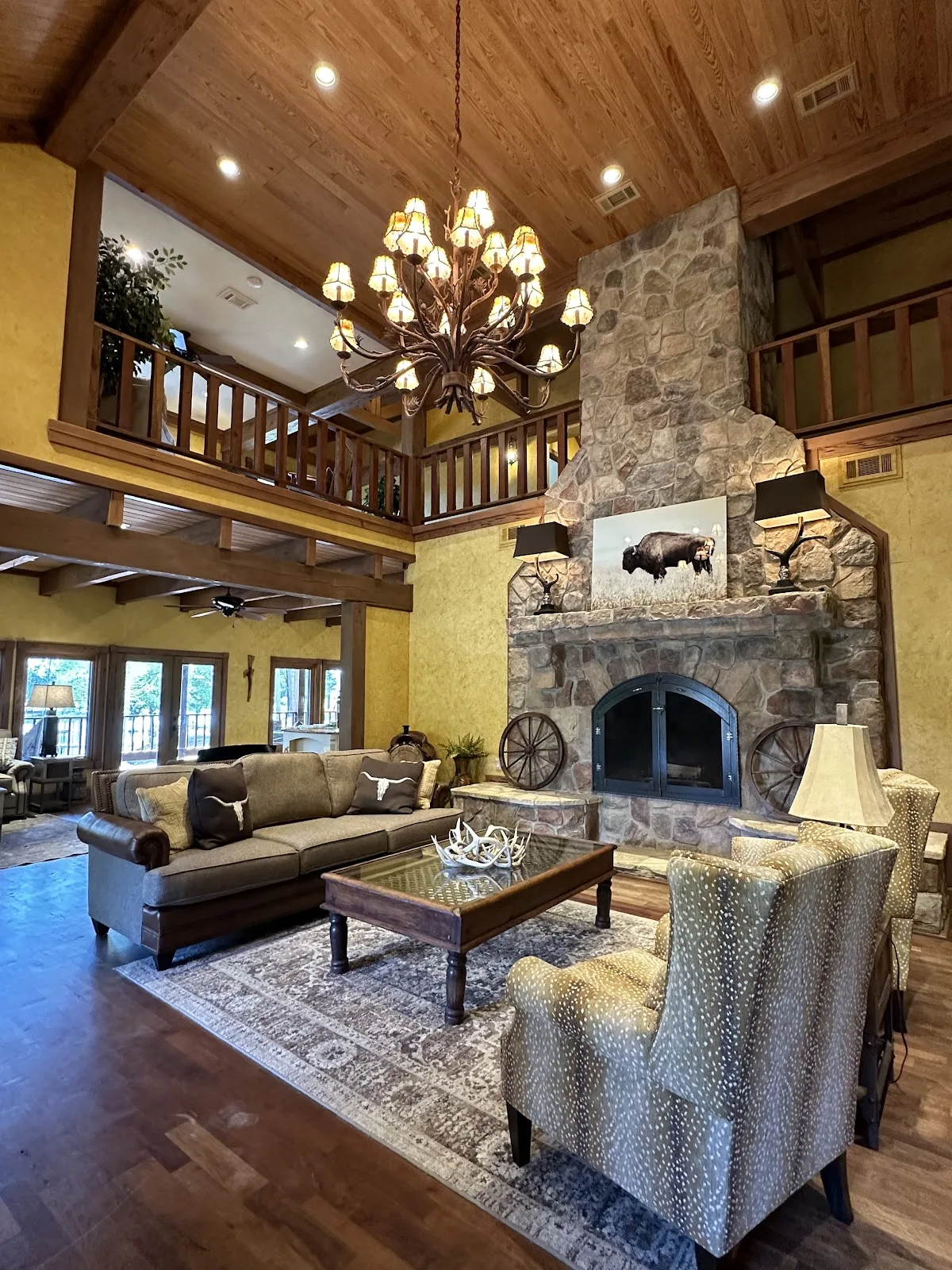 Cypress Lake Recovery - interior photo