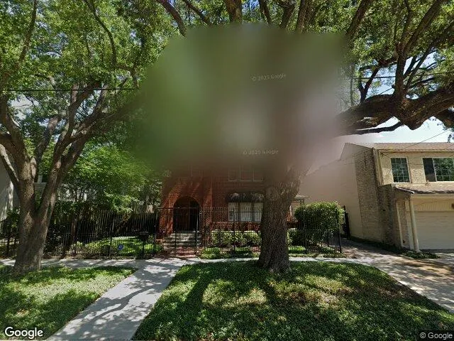 Montrose Center - Photo 6