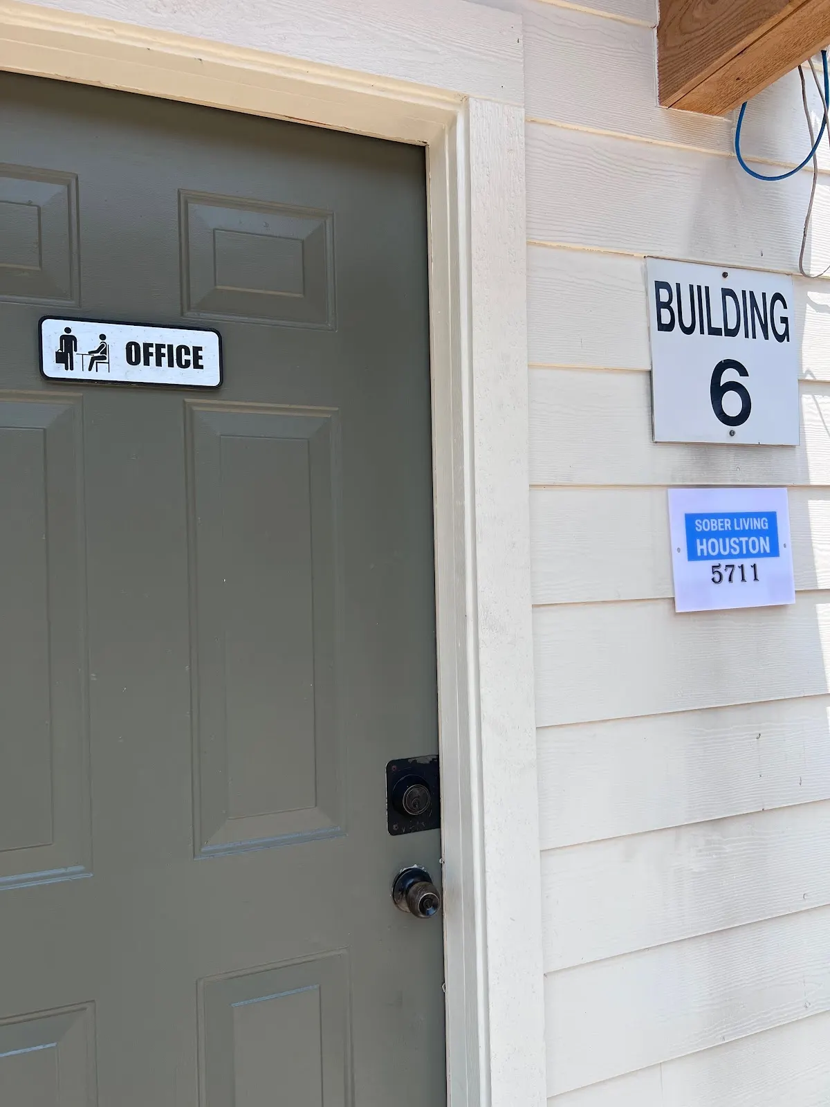 Taylor Recovery Sober Living - Houston Location - Foto 5