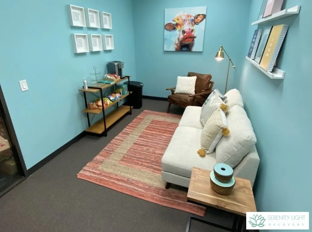 Serenity Light Recovery Center - Outpatient - 사진 5