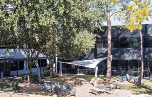 Luna Recovery facility photo