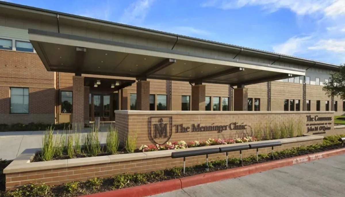 Menninger - Photo 1