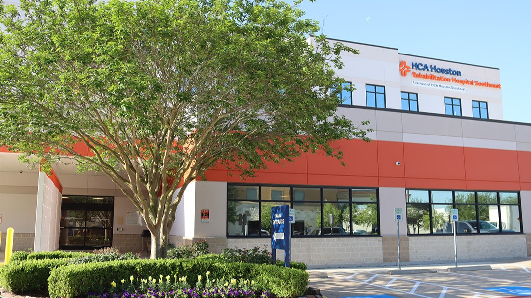 HCA Houston Rehabilitation Hospital Southeast - Photo 6