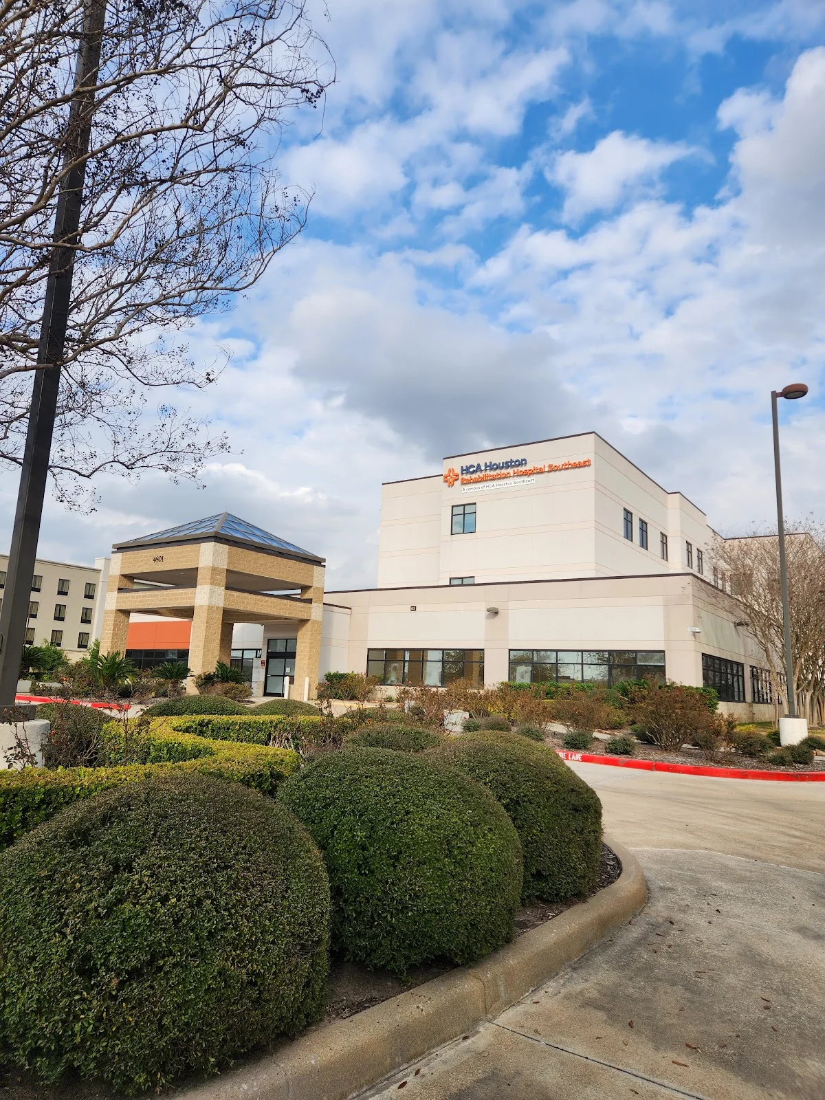 HCA Houston Rehabilitation Hospital Southeast - Photo 2